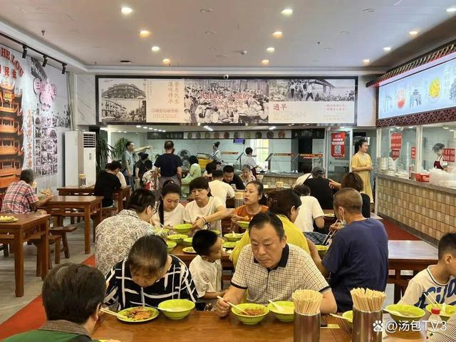 老字号|来武汉“过早”博物馆,感受香甜三镇烟火气 老字号|来武汉“过早”博物馆,感受香甜三镇烟火气
