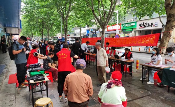 一元街道天津社区开展“五一”节前活动